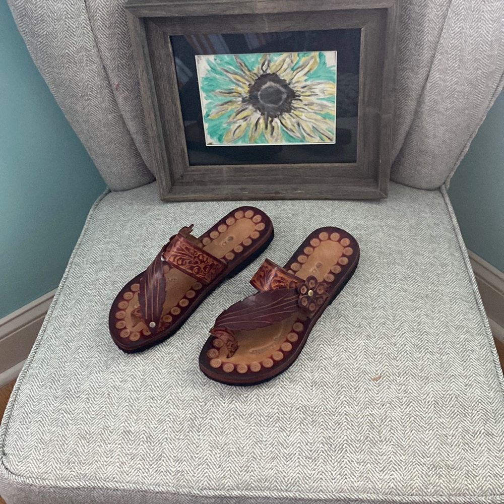 Leather sandals